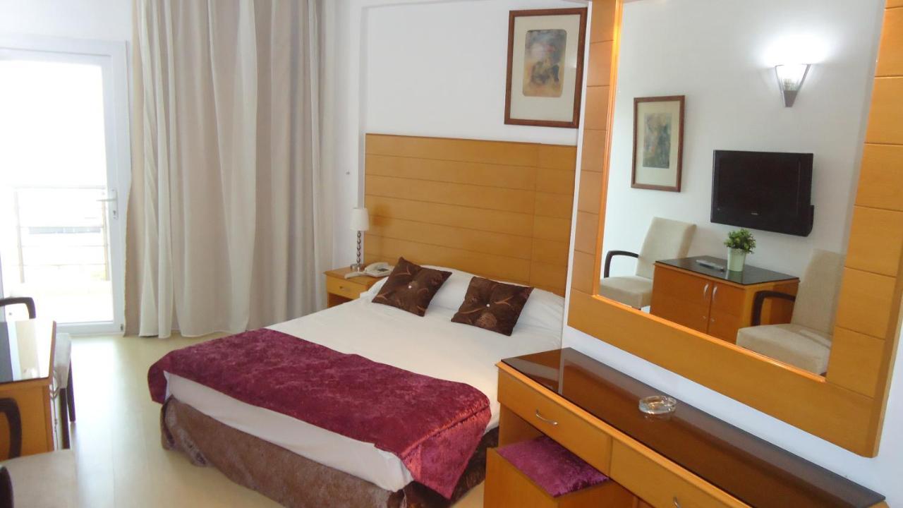 Ada Beach Hotel Krini Extérieur photo
